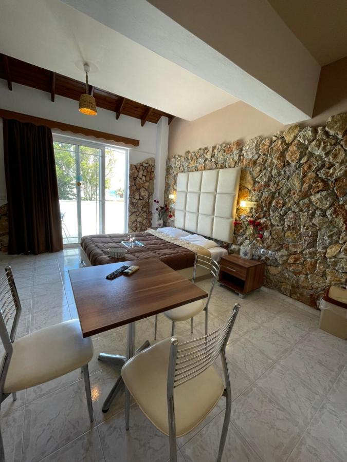 Bay View Apartment Faliraki Exterior photo